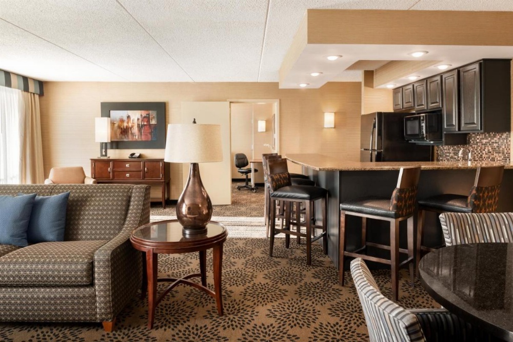 Holiday Inn Hotel & Suites Des Moines-Northwest