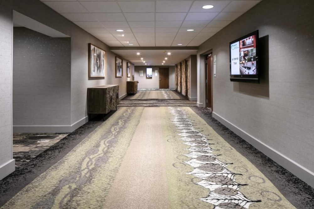 Holiday Inn Hotel & Suites Des Moines-Northwest Image 26
