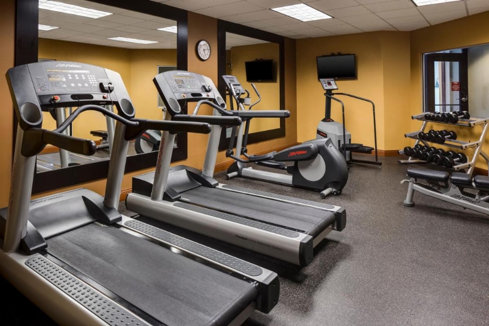 Holiday Inn Hotel & Suites Des Moines-Northwest Image 30