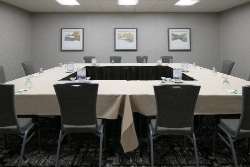 Holiday Inn Hotel & Suites Des Moines-Northwest image 32