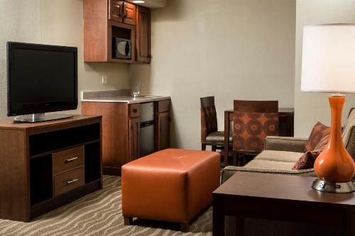 Holiday Inn Hotel & Suites Des Moines-Northwest image 36