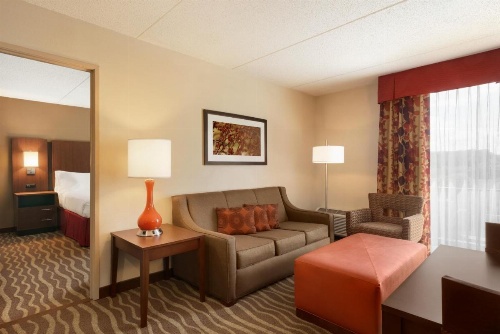 Holiday Inn Hotel & Suites Des Moines-Northwest image 42